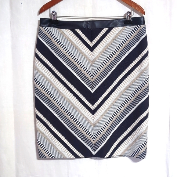 Vintage Conrad C. Navy Chevron Tweed Pencil Skirt Size 12 New with Tags - Picture 1 of 6